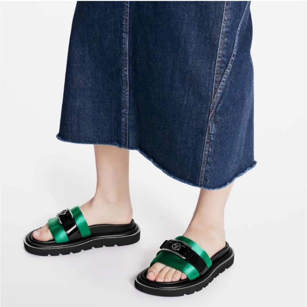 Green and Black Women's Slide Sandals